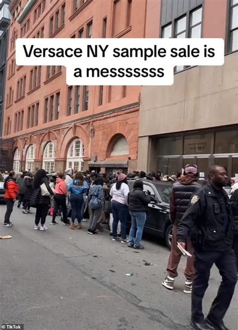 NYC Versace sample sale shut down by cops after fights break out